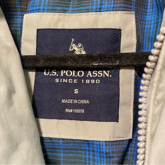 Polo Jacket Small Grey with navy details NWOT - Picture 4 of 6